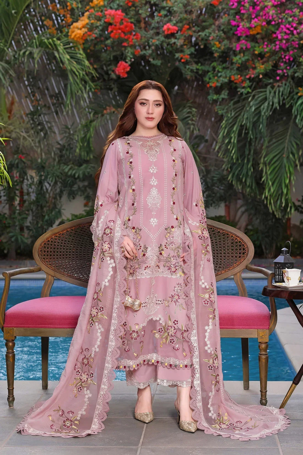 Aneela’s Luxury Dhanak Emb 3PC - MC9084
