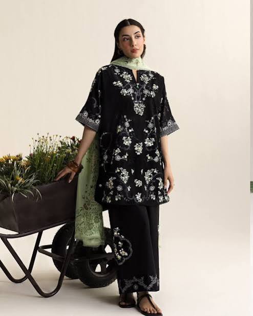 Coco By Zara ShahJahan Emb 3PC -MC9060
