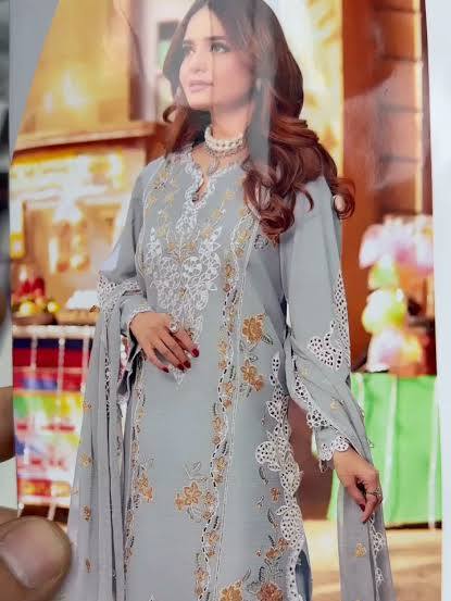 Aneela's Luxury Dhanak Emb 3PC -MC9022