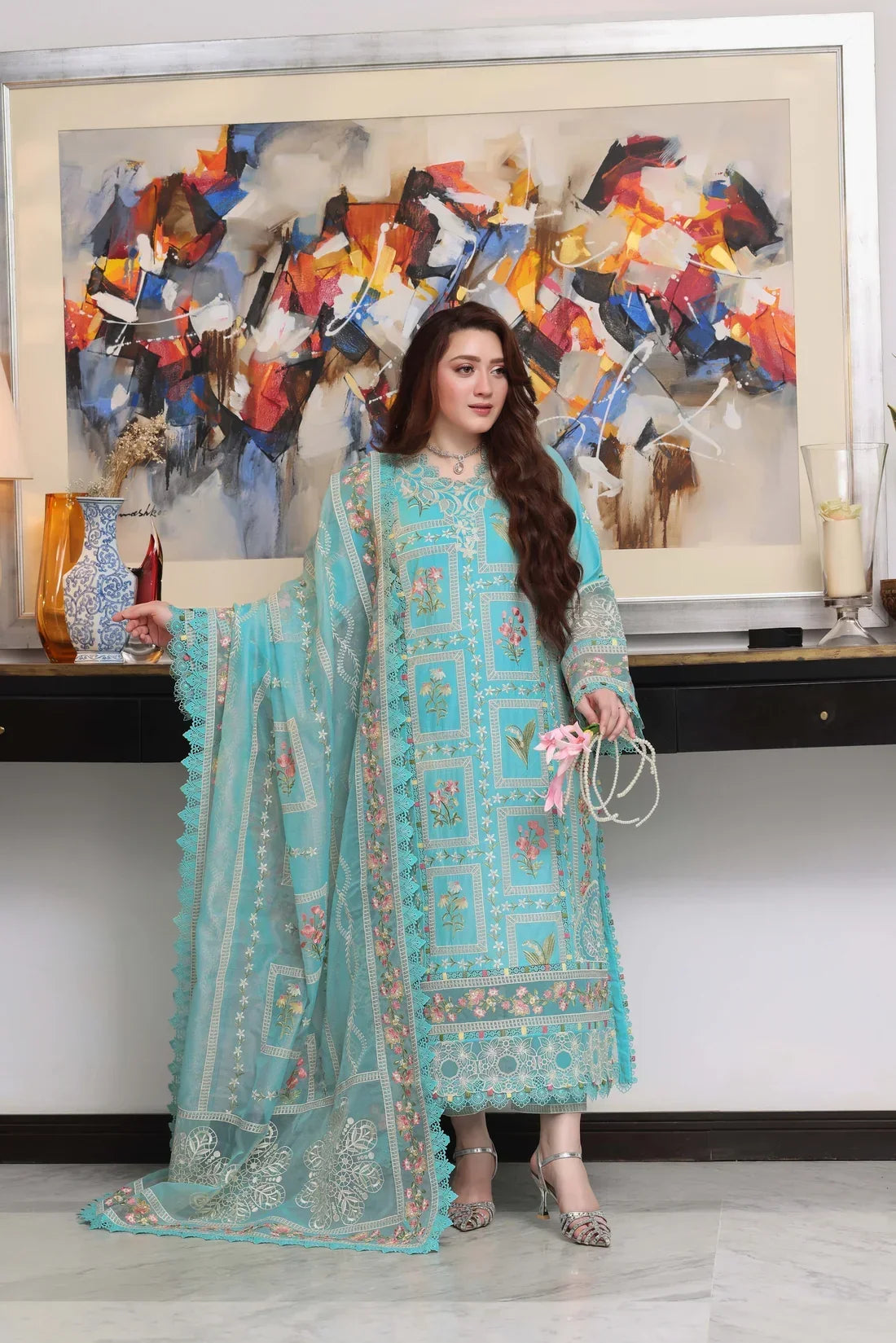 Aneela’s Luxury Dhanak Emb 3PC - MC9083