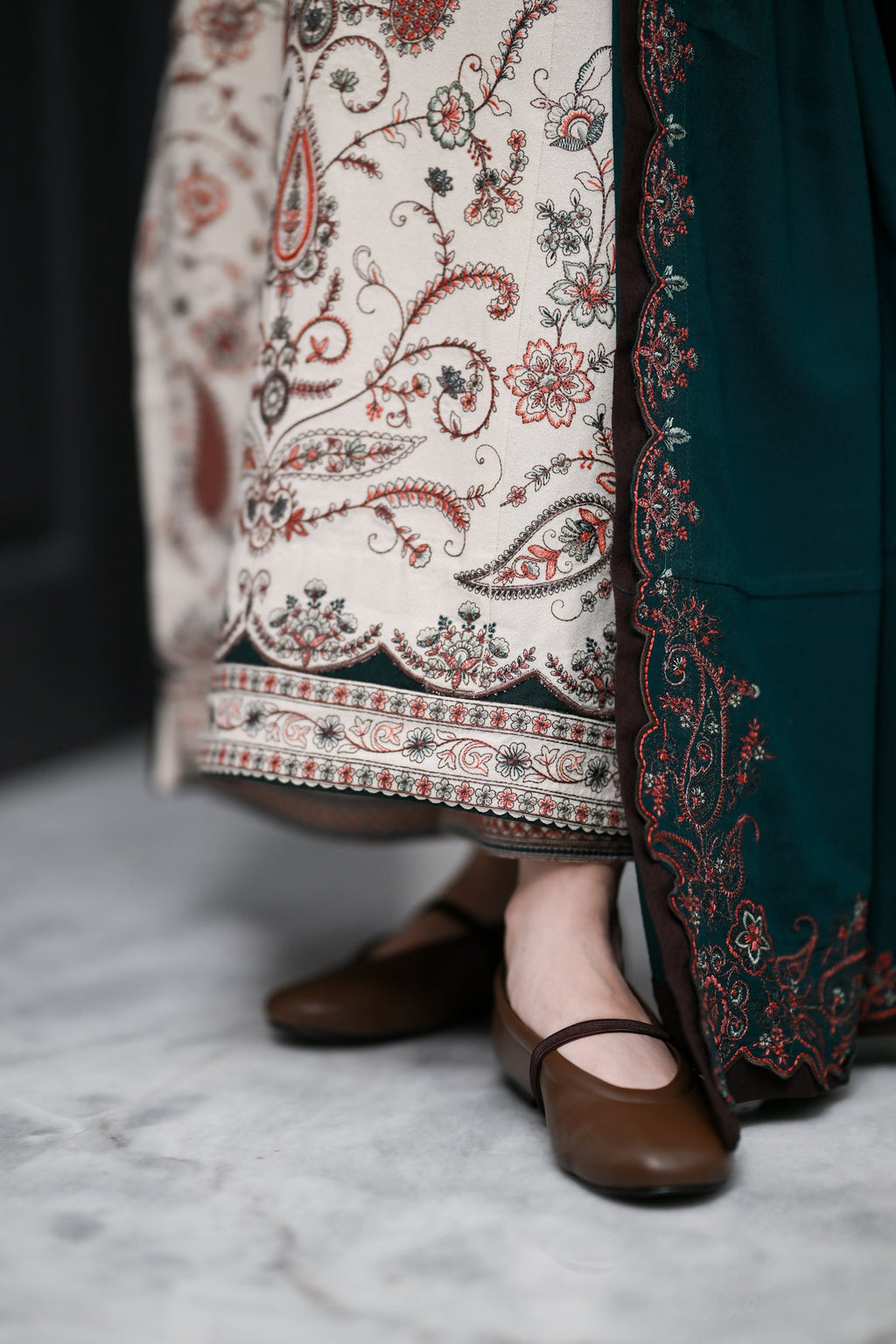 ZAIB LUXURY DHANAK EMB 3PC -MC7528