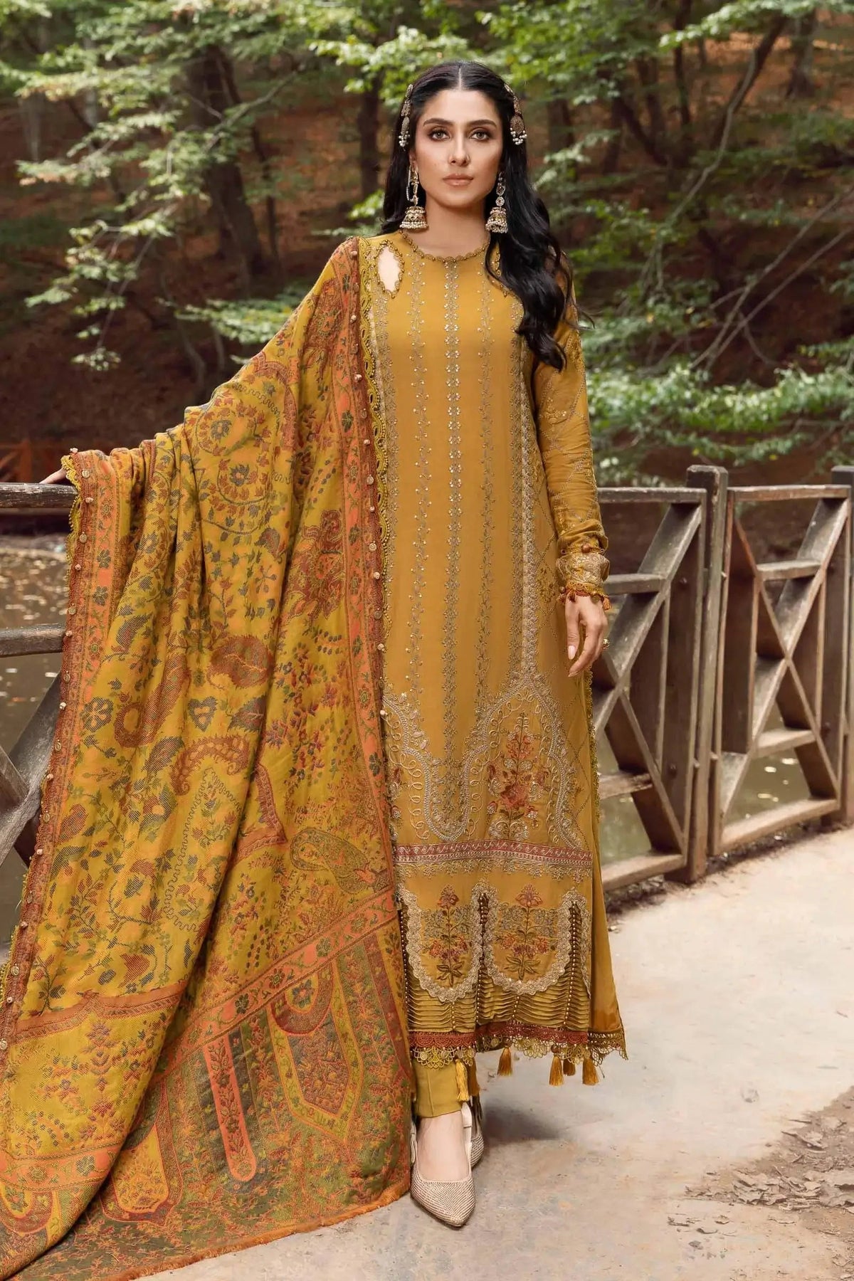 MARIA.B LUXURY Emb 3PC -MC7023