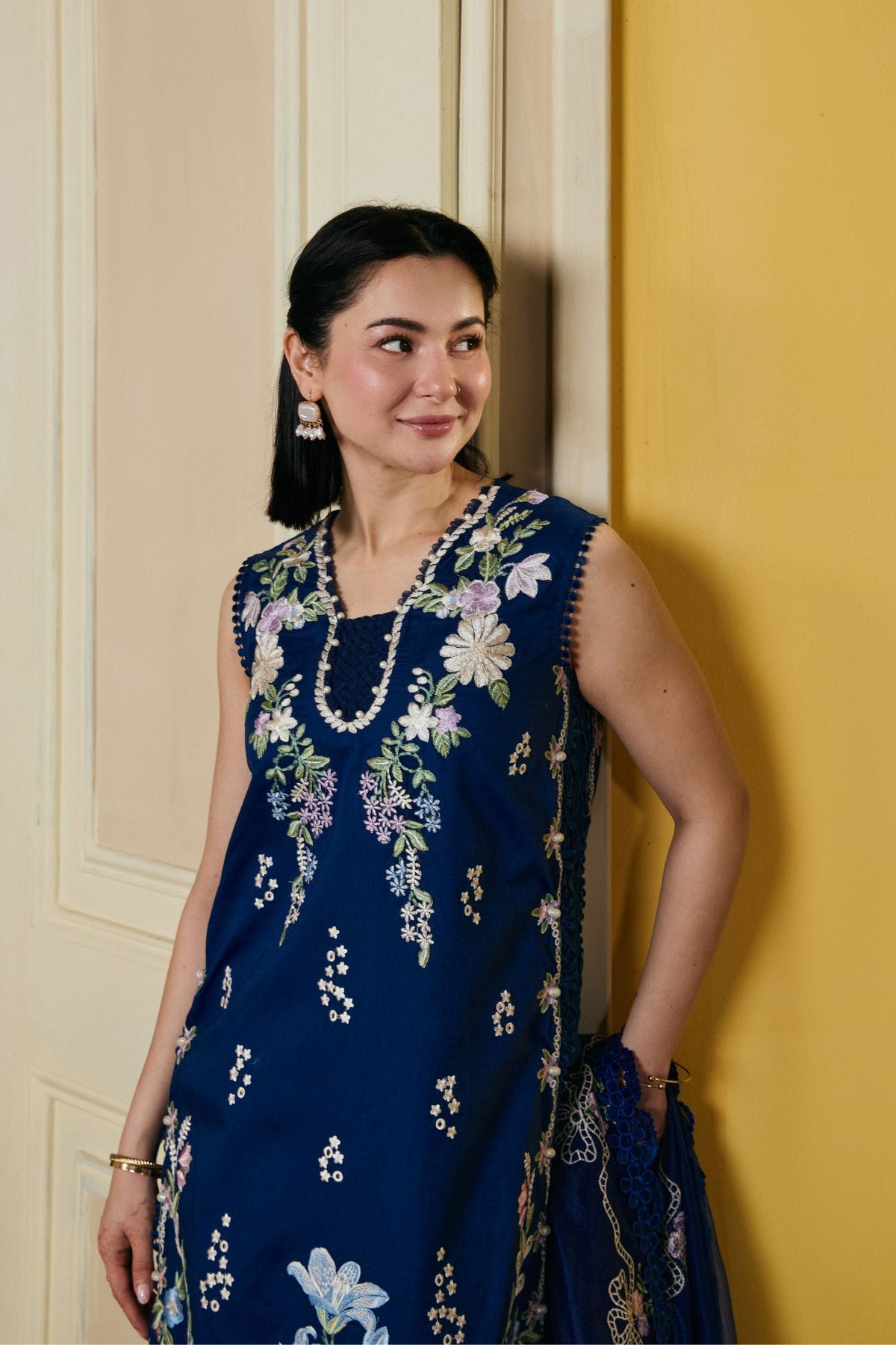 MARYAM HUSSAIN Dhanak Emb 3PC -MC9002