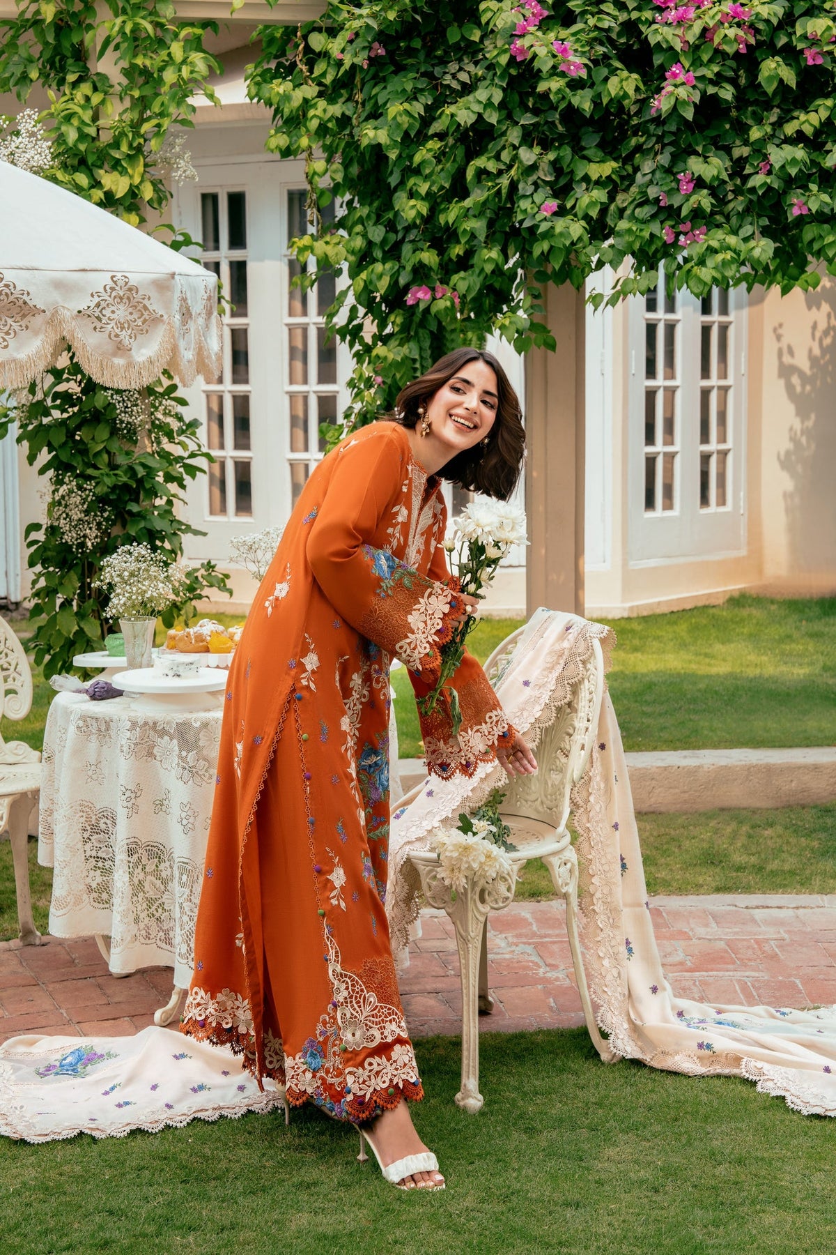 Aneela's Luxury Dhanak Emb 3PC -MC7521