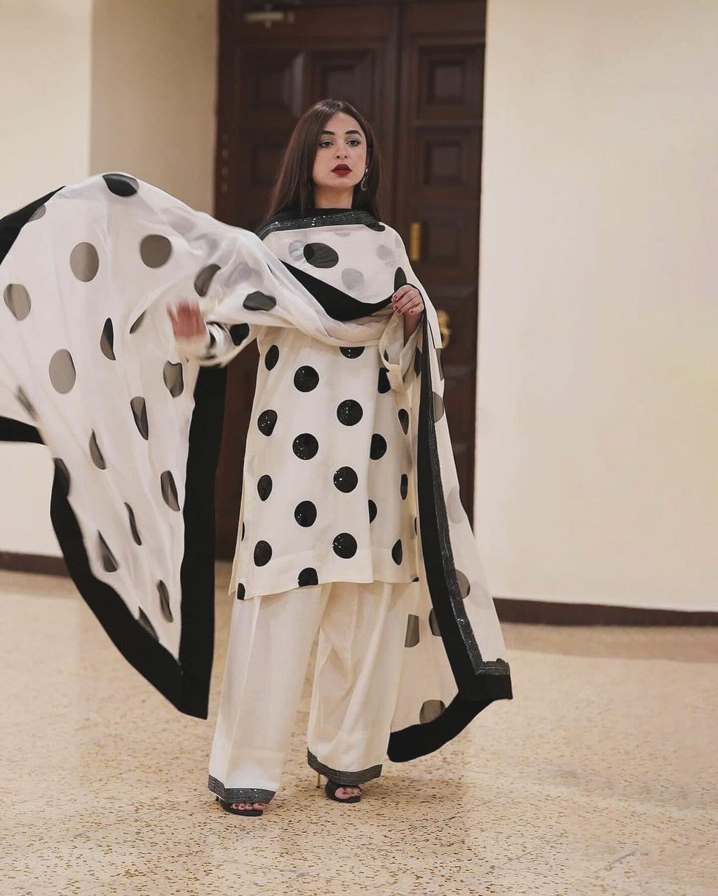 Zara Shahjahan Dhanak 3PC -MC7053