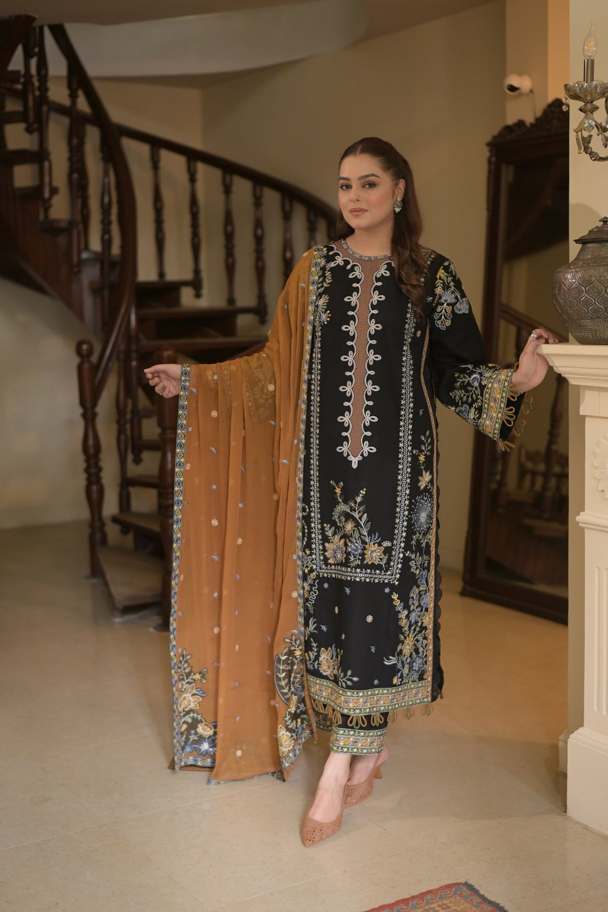 Aneela's Dhanak Emb 3PC -MC10014