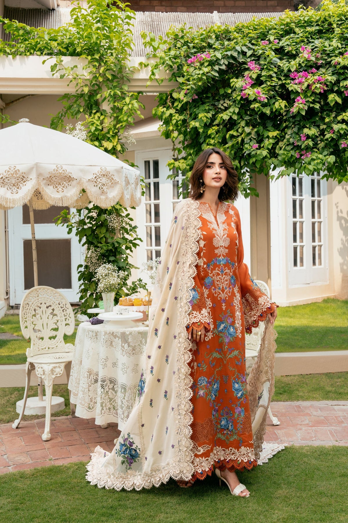 Aneela's Luxury Dhanak Emb 3PC -MC7521