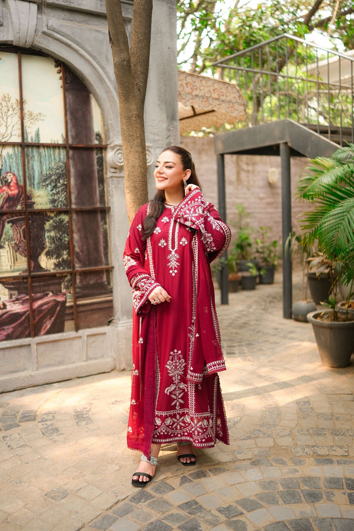 Aneela's Luxury Dhanak Emb 3PC -MC9012